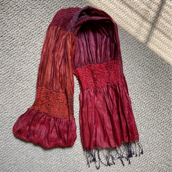 Gorgeous Scarf - Picture 2 of 6